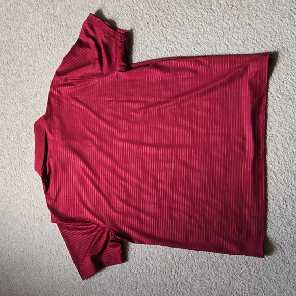 Under Armour Heat Gear Polo - Picture 4 of 4